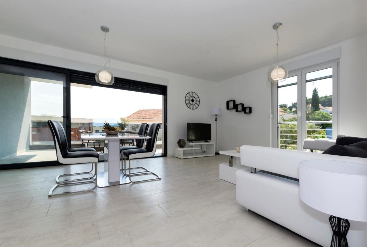 Apartments4Friends Apartment Vlad Trogir Eksteriør bilde